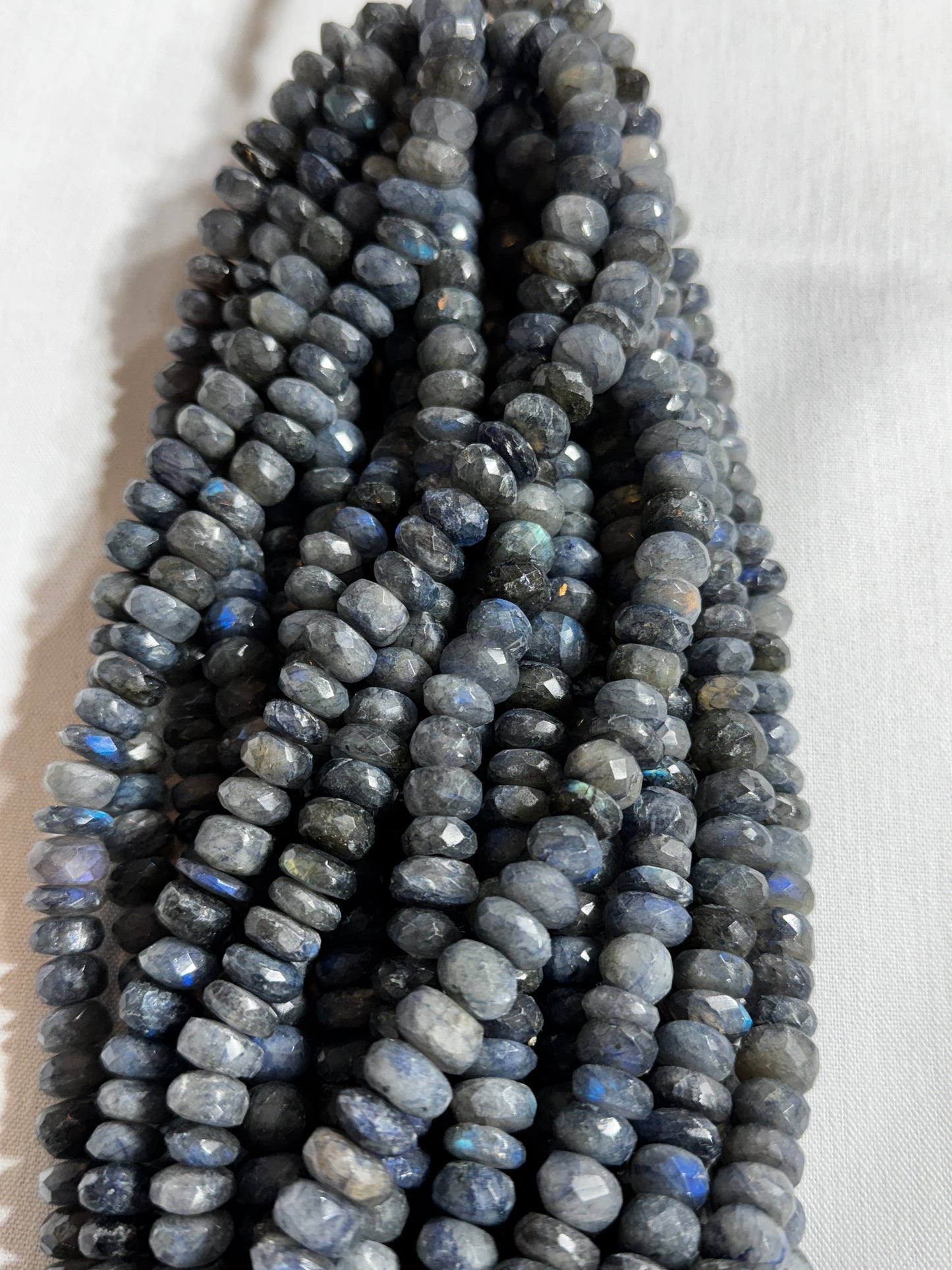 Blue labordorite